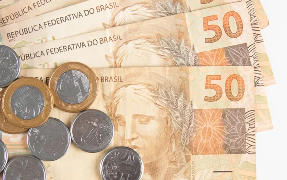 isentos de Imposto de Renda, condição limitada, situação financeira confortável, benefício da gratuidade, direito à gratuidade