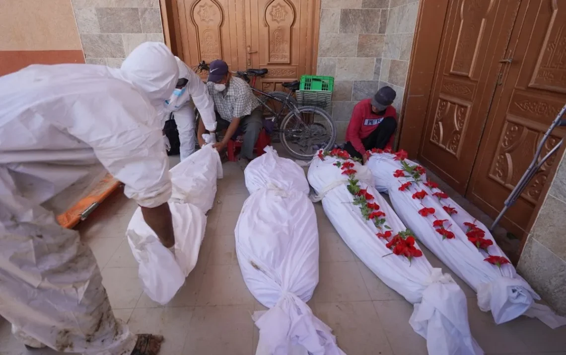 cadáveres, corpos humanos, restos mortais