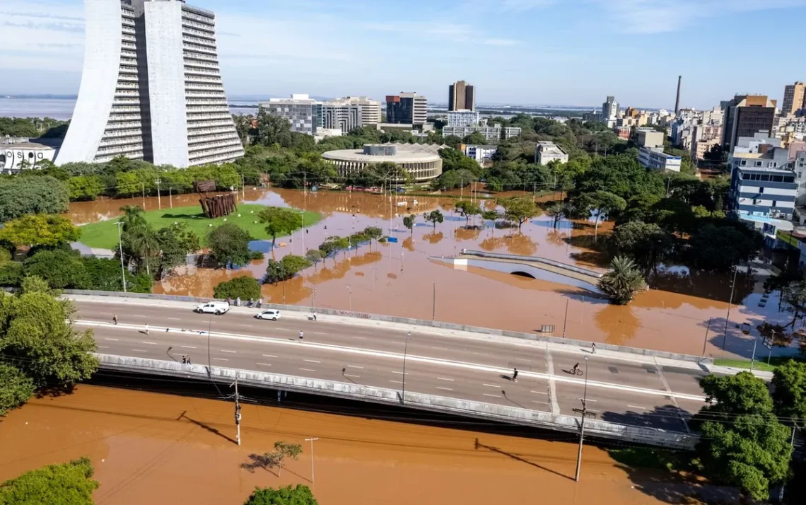 desastres, inundações;