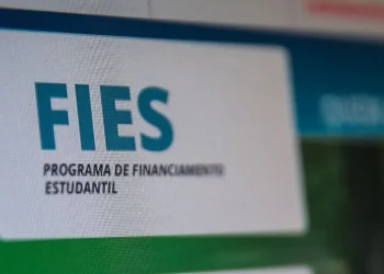 Fundo de Financiamento, Estudantil, programa, Desenrola Fies, estudantes, dívida;