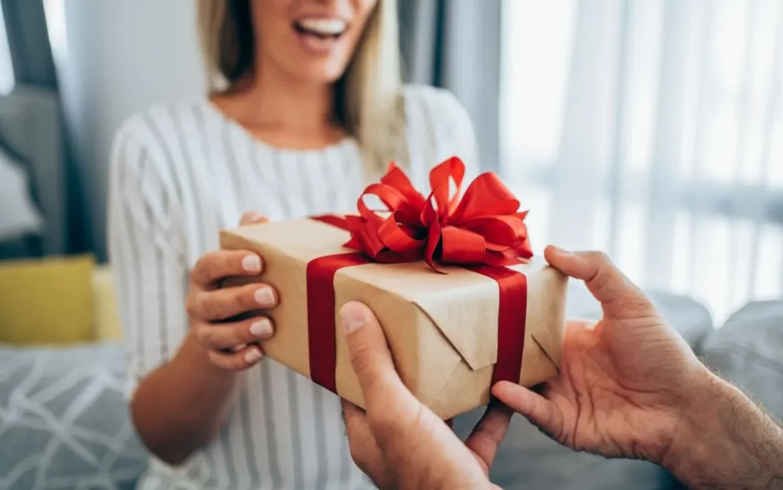 Vendas, de Dia dos Namorados, vendas, de produtos, para cabelo, aumento, da confiança, do consumidor;