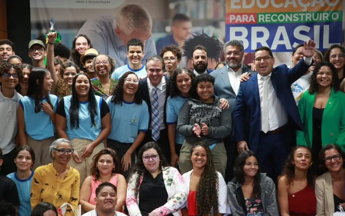 parlamentar, iniciativa, jovem, educação, escola;