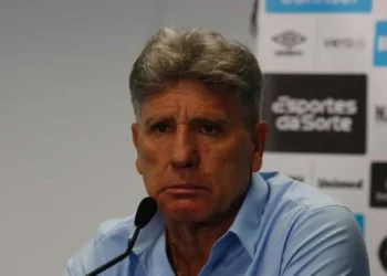 treinador, técnico, ídolo;