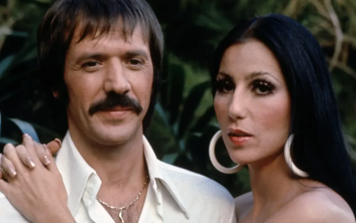 Sonny, Bono, ex-marido;